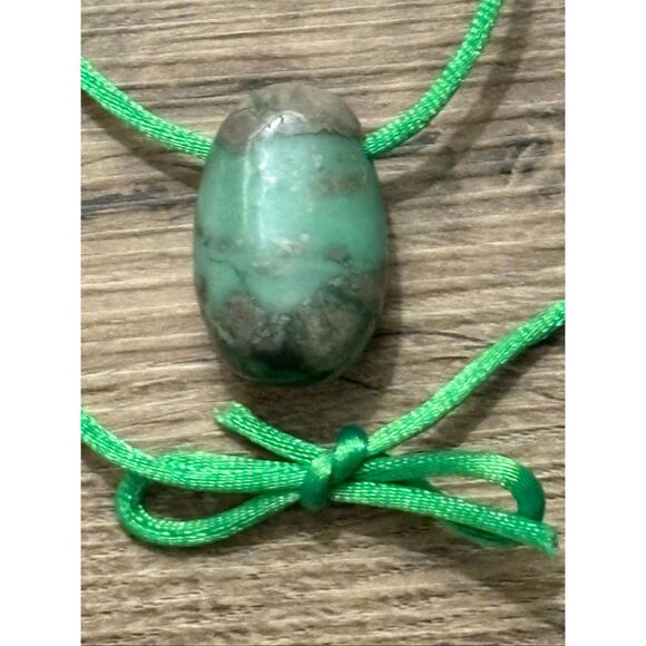 Green Agate Stone on Satin Cord, NEW, Handmade, Artisan - Picture 1 of 3